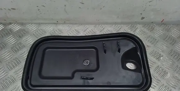 Porsche Macan (95B) Other front door trim element 95B837916B
