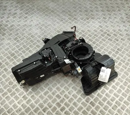 Mercedes-Benz Vito Viano W447 Interior heater climate box assembly A4478300760