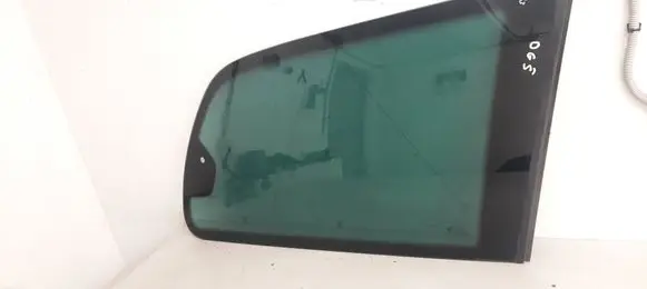 Ford Galaxy Rear side window
