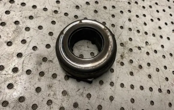 Volkswagen Caddy clutch release bearing 