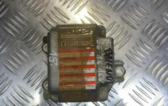 Suzuki Baleno EG Airbag control unit/module 38910-64G11
