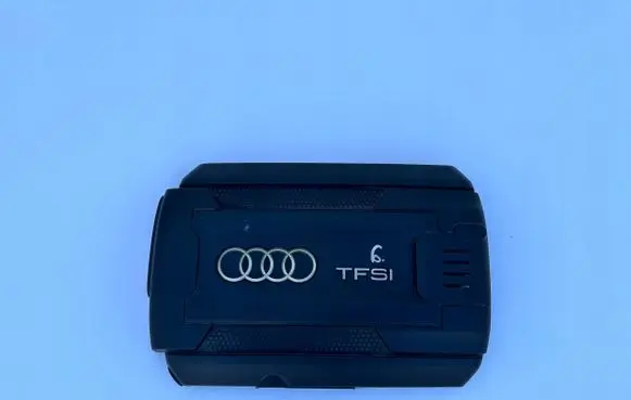Audi A3 S3 8V Engine cover (trim)