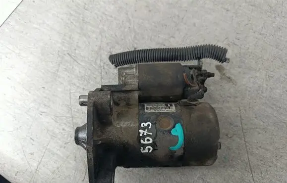 Peugeot 206 Starter motor M002T13081