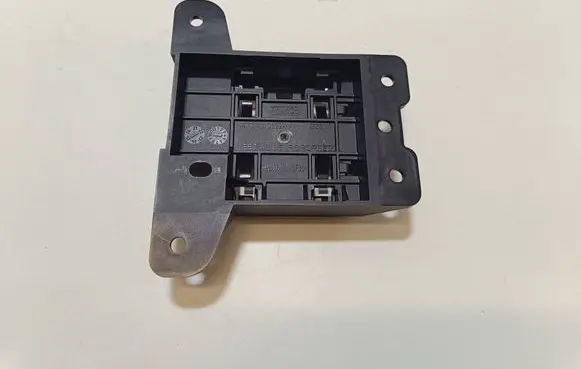 Ford Mustang VII Bracket in trunk/boot PR3Z14C022C