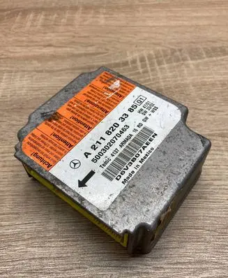 Mercedes-Benz E W211 Airbag control unit/module A2118203385