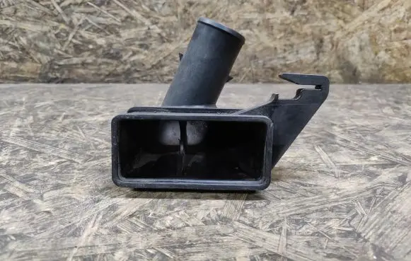 Dacia Logan I Air intake duct part WTP9044 EUK9754