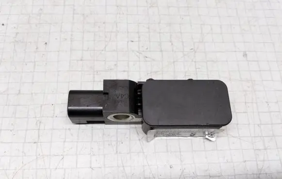 KIA Magentis Airbag deployment crash/impact sensor 959202G000