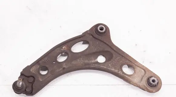 Opel Vivaro Front lower control arm/wishbone 
