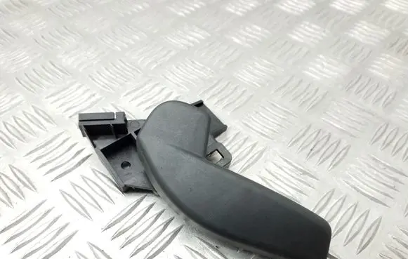 Skoda Octavia Mk3 (5E) Engine bonnet (hood) release handle 5E2823533 6R1823633