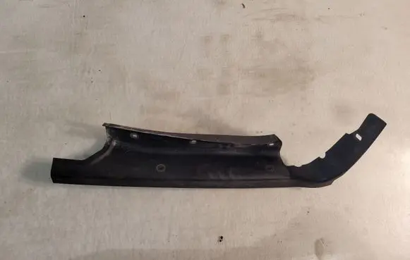 BMW 5 GT F07 Tailgate/trunk side cover trim 7149446