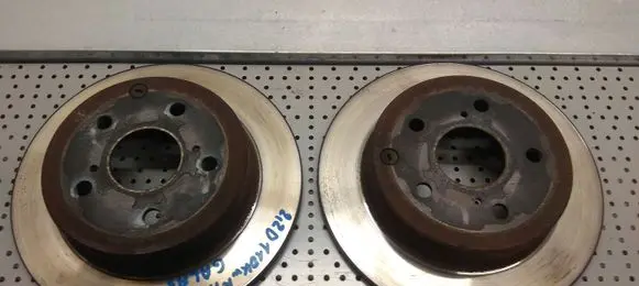 Toyota RAV 4 (XA30) Rear brake disc