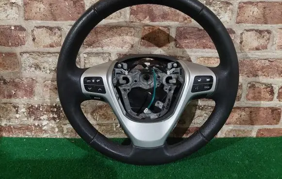 Toyota Corolla Verso AR10 Steering wheel