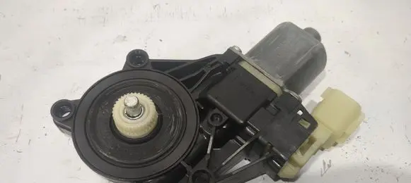 Ford Fiesta Front door window regulator motor 0130822618