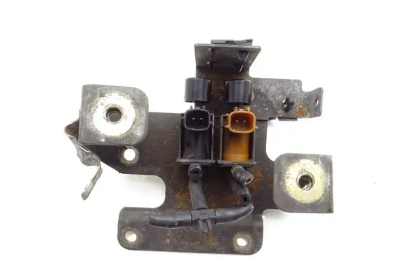 Nissan Patrol Y61 Vacuum valve part-00771