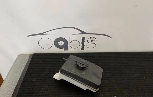 KIA Optima Coolant expansion tank/reservoir 25430-C1100