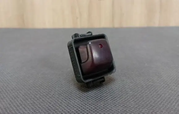 Mercedes-Benz SLK R170 Sunroof switch 1298201610 A1298201610