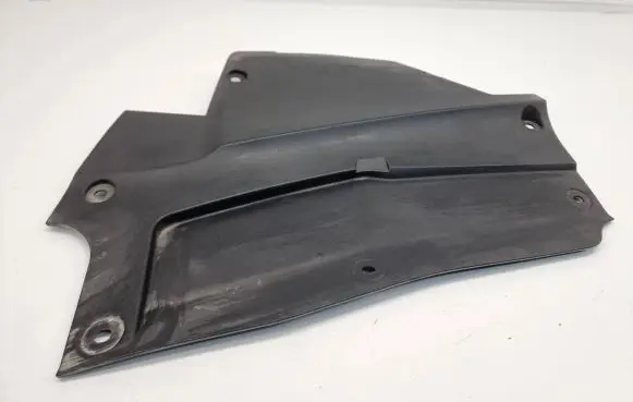 Land Rover Evoque II Wiper trim K8D25162AD