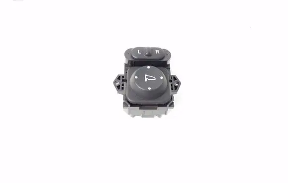 Honda CR-V Wing mirror switch TR0A011