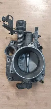 BMW 5 E34 Throttle valve 17364069