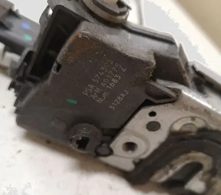 Citroen C5 Rear door lock 574395 3128AJ