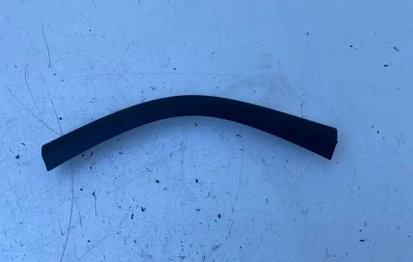 Nissan Leaf I (ZE0) Other exterior part 682353NL0A