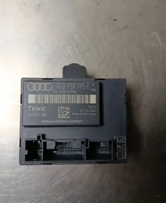 Audi A4 S4 B8 8K Door control unit/module 4F0959795E 0033TFK0001 4F0910795E