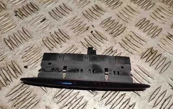 Mercedes-Benz E W211 Parking PDC sensor display screen A0015421523 0015421523