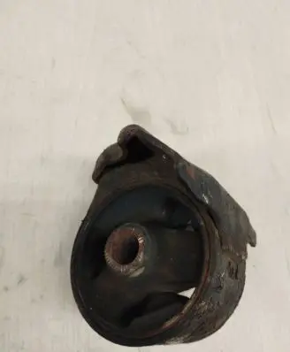 KIA Ceed Engine mount bracket