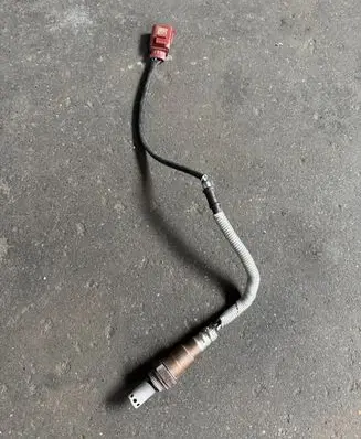 Volkswagen Golf VIII Lambda probe sensor 06K906262DL