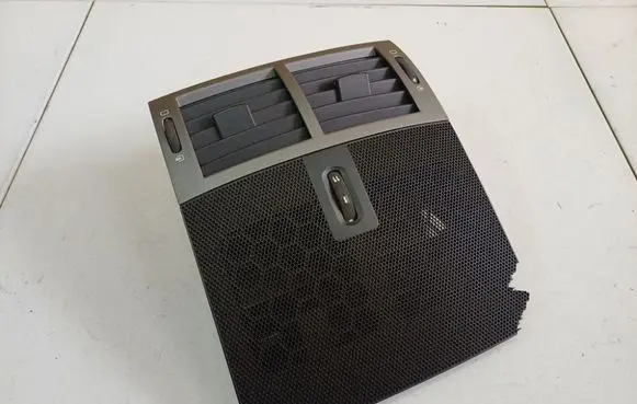 Peugeot 407 Dash center air vent grill 9644589777