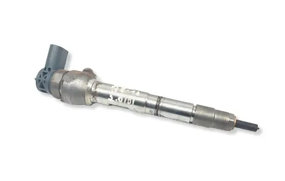 Volkswagen Passat Alltrack Fuel injector 04L130277AE