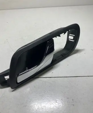 Skoda Fabia Mk1 (6Y) Front door interior handle 6Y0837247 101796710