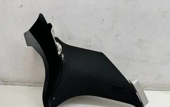 Mercedes-Benz GLC C253 (C) pillar trim A2536903100