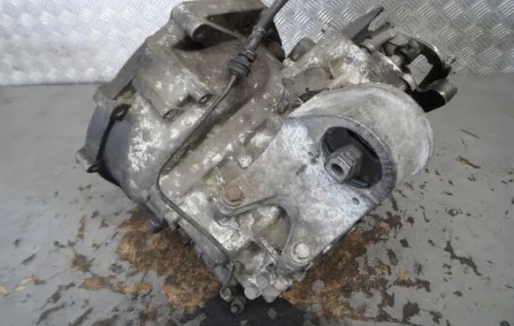 Mini One - Cooper R50 - 53 Manual 5 speed gearbox 1504295