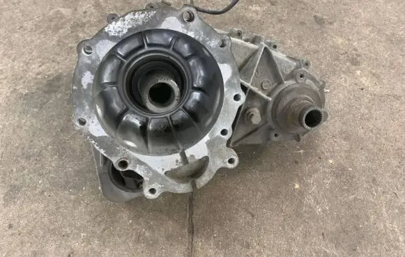 BMW X5 E53 Gearbox transfer box case 1229654 27107504568 7504568