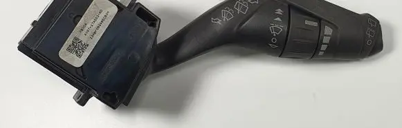 Ford Focus Wiper control stalk AV6T-17A553-AD