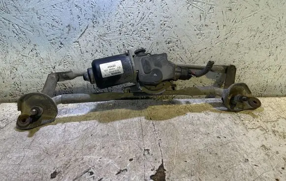 Toyota Corolla Verso AR10 Front wiper linkage and motor 851100F020 10G26B9121 MS1592007241