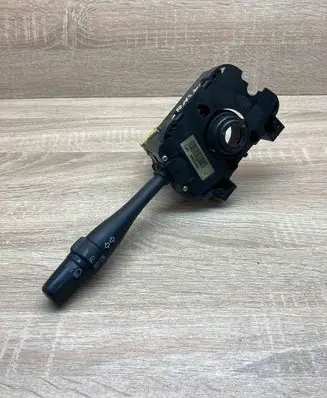 Nissan Almera Tino Indicator stalk 54035040 54353339 19F1