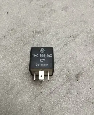 Volkswagen Transporter - Caravelle T4 Other relay 1H0959142