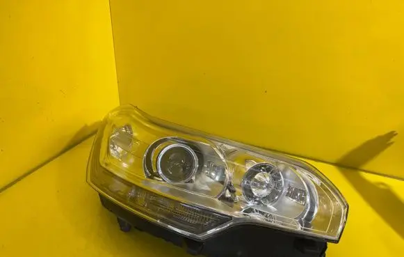 Citroen C5 Headlight/headlamp 89903147