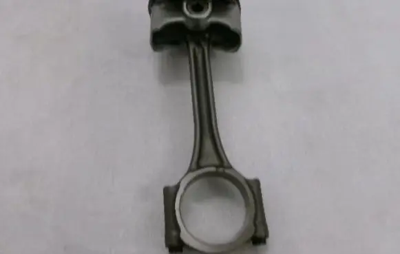 Peugeot 307 Piston with connecting rod 9670284880