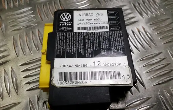 Volkswagen PASSAT B6 Airbag control unit/module 3C0909605J