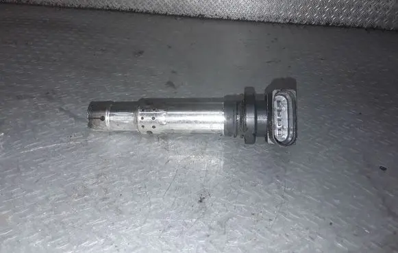 Seat Leon (1P) High voltage ignition coil 036905715F