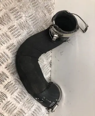 Audi A6 S6 C7 4G Intercooler hose/pipe 4F0145737G