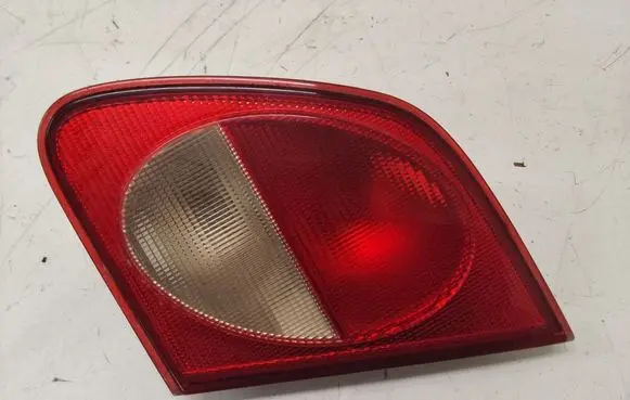 Mercedes-Benz E W210 Tailgate rear/tail lights A2108201064