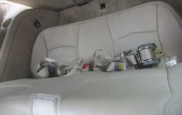 Cadillac SRX Second row seats 