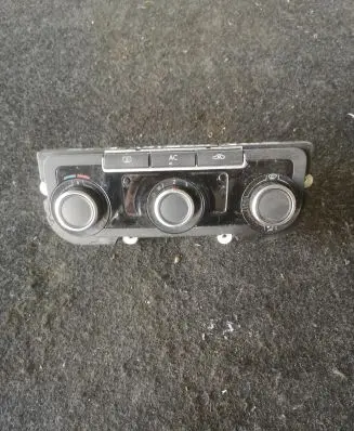 Seat Altea XL Climate control unit 7N0907426K 5HB009751