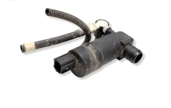 Ford Focus Windscreen/windshield washer pump BV6117K624BA