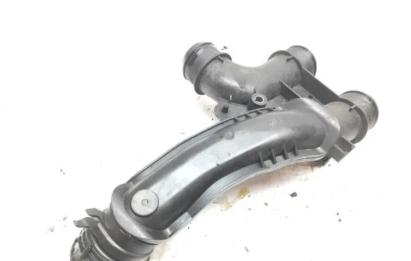 Peugeot 308 Intercooler hose/pipe 9804177580