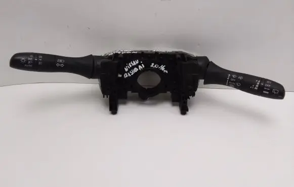 Nissan Qashqai Indicator stalk 162084D2
